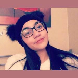 Meet your Posher, Natasha